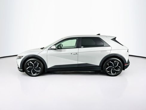 Used 2023 Hyundai Ioniq 5 SE RWD image 4