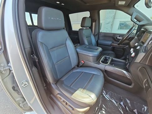 Used 2021 GMC Sierra 2500 Denali w/ Denali Ultimate Package AWD/4WD image 19