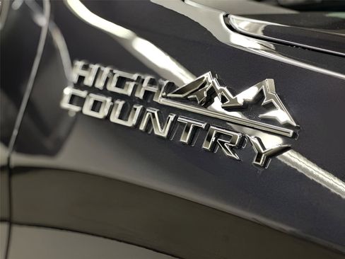 Certified 2022 Chevrolet Silverado 1500 High Country w/ High Country Premium Package image 50