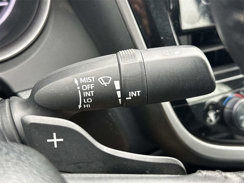 Used 2023 Toyota Camry SE image 24