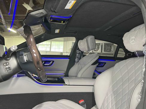 New 2026 Mercedes-Benz S 580 4MATIC Sedan image 23
