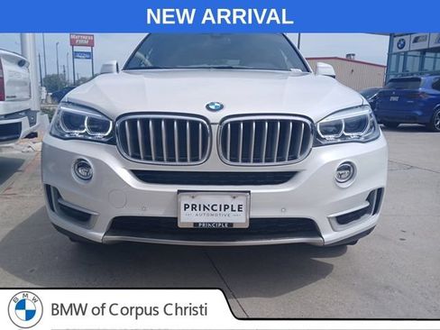 Used 2018 BMW X5 sDrive35i RWD image 2