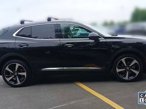 Used 2022 Buick Envision Essence w/ Technology Package I AWD/4WD image 4