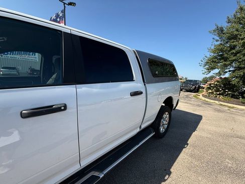 Used 2025 RAM 2500 Big Horn AWD/4WD image 25