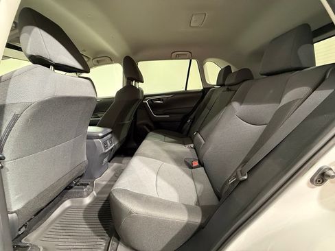 Certified 2025 Toyota RAV4 XLE AWD/4WD image 18