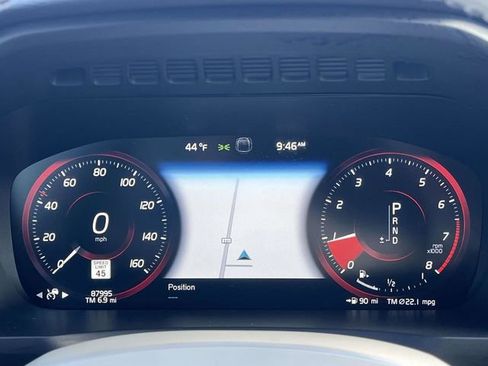 Used 2021 Volvo XC90 T6 Momentum image 37