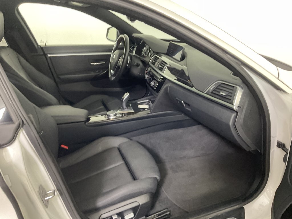 Used 2018 BMW 430i Gran Coupe xDrive AWD/4WD image 25
