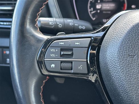 Used 2023 Honda Pilot TrailSport image 24