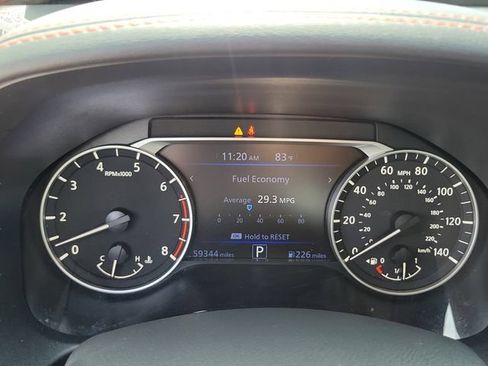 Used 2024 Nissan Altima 2.5 SR FWD image 24