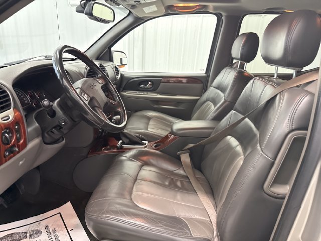 Used 2004 GMC Envoy XL SLT w/ 1SD Preferred Equipment Group AWD/4WD image 39