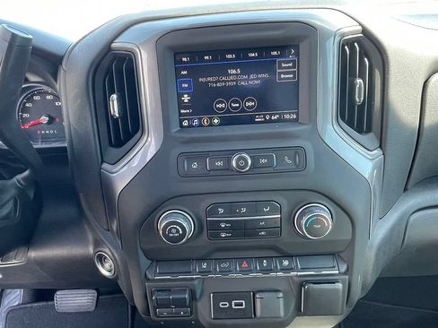 Used 2024 Chevrolet Silverado 2500 Custom w/ Custom Convenience Package AWD/4WD image 32