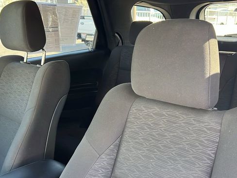 Used 2023 Dodge Durango SXT image 15