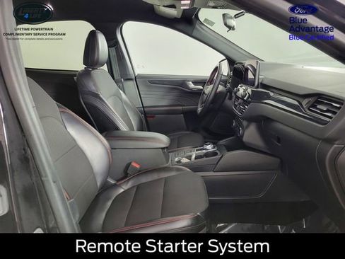 Certified 2024 Ford Escape ST-Line image 17
