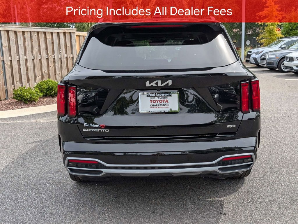 Used 2023 Kia Sorento SX AWD/4WD image 5