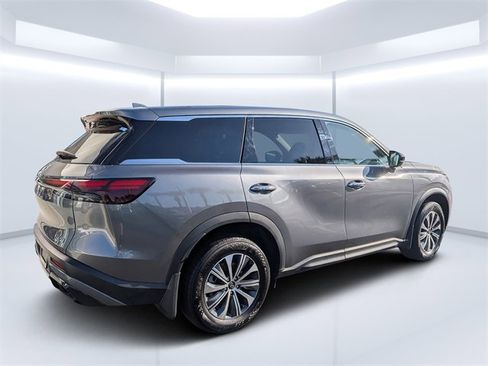 Certified 2025 INFINITI QX60 Pure image 3