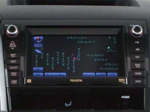 Used 2010 Toyota Sequoia Platinum image 7