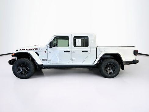 Used 2022 Jeep Gladiator Mojave w/ LED Lighting Group AWD/4WD image 4