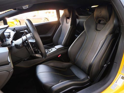 Used 2018 Lamborghini Huracan LP 580-2 image 6