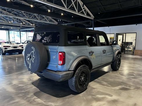 Used 2022 Ford Bronco Black Diamond AWD/4WD image 5
