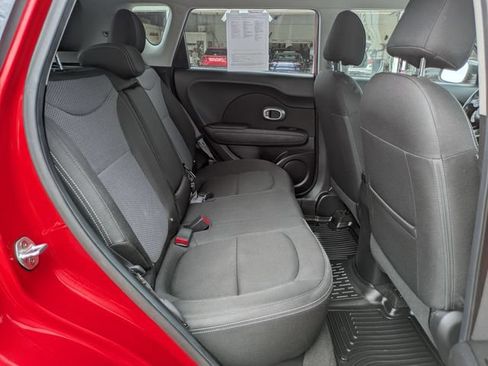 Used 2019 Kia Soul + FWD image 20