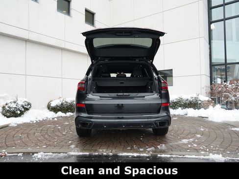 Used 2022 BMW X5 xDrive40i w/ M Sport Package image 16