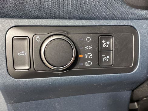 Used 2022 Ford Maverick Lariat w/ Lariat Luxury Package FWD image 14