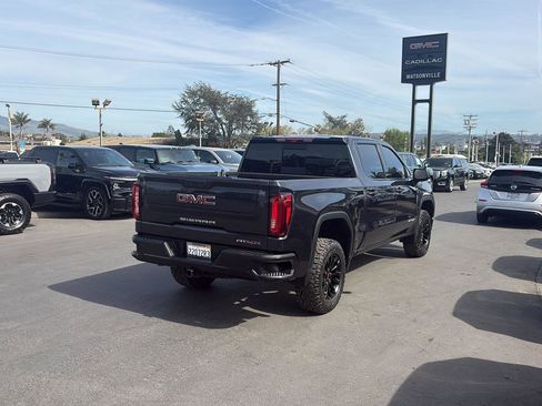 Used 2022 GMC Sierra 1500 AT4X AWD/4WD image 3