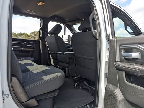 Used 2026 RAM 2500 Big Horn AWD/4WD image 49