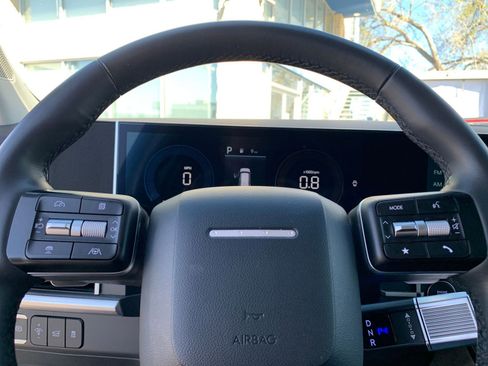 Used 2025 Hyundai Santa Fe SEL image 30