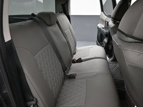 Used 2018 Toyota Tacoma SR w/ SR Convenience Package RWD image 15