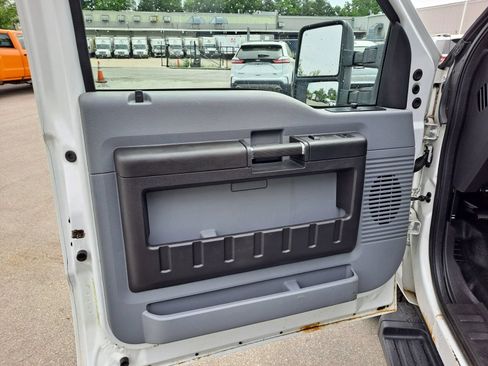 Used 2015 Ford F350 XL AWD/4WD image 8