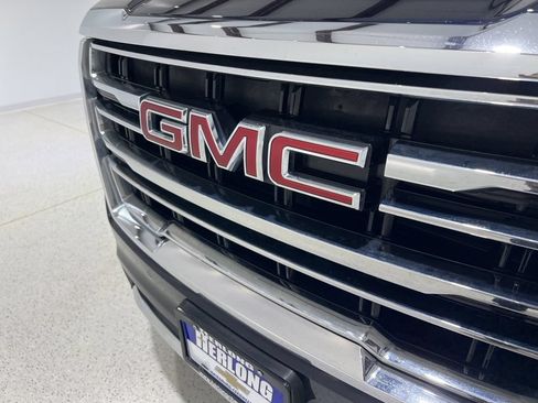 Used 2024 GMC Yukon SLT AWD/4WD image 29