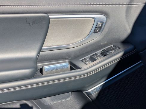 Used 2025 Ford Expedition Max Platinum image 14