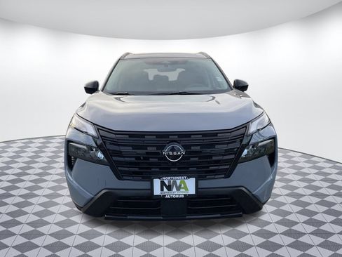 Used 2026 Nissan Rogue SV image 5