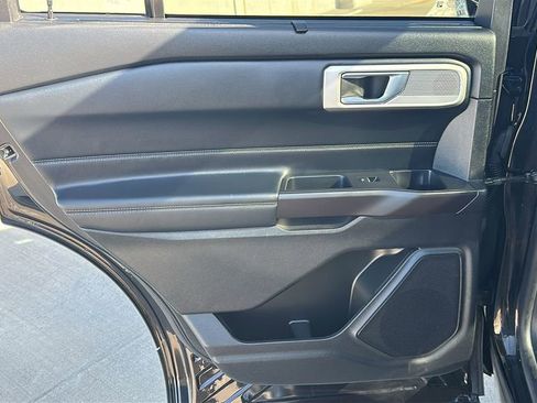 Used 2020 Ford Explorer Limited w/ Class III Trailer Tow Package image 33