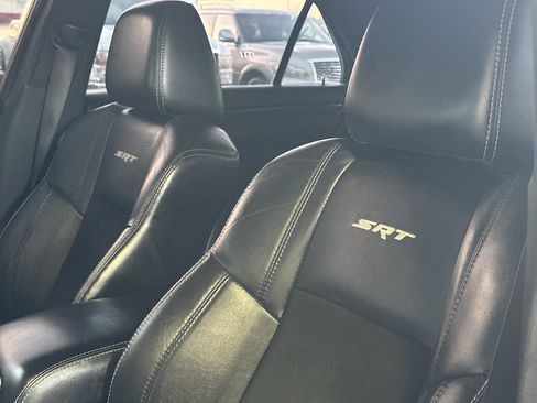 Used 2014 Chrysler 300 SRT8 w/ Leather Interior Group RWD image 14