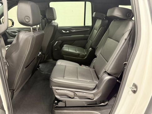 Used 2022 GMC Yukon XL Denali image 46