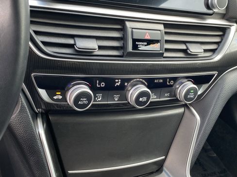 Used 2022 Honda Accord Sport image 21
