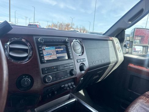 Used 2012 Ford F350 King Ranch w/ King Ranch w/Chrome Pkg image 13