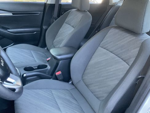 Used 2024 Kia Seltos LX AWD/4WD image 28