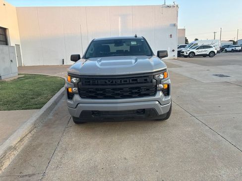 Used 2024 Chevrolet Silverado 1500 Custom w/ Turbomax Blackout Package AWD/4WD image 8