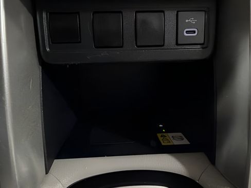 Used 2023 Toyota Corolla Cross LE FWD image 22