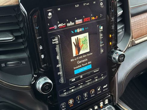 Used 2019 RAM 2500 Limited image 10