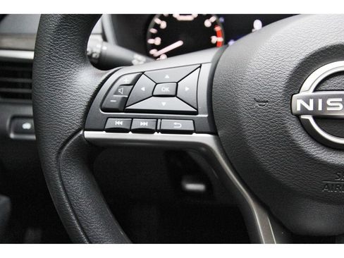 New 2026 Nissan Altima 2.5 SV w/ SV Special Edition Package FWD image 15