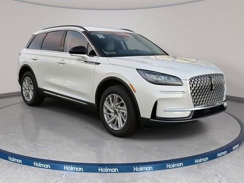 New 2026 Lincoln Corsair Premiere image 3