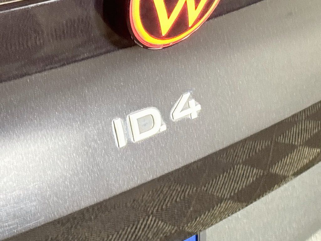 Used 2023 Volkswagen ID.4 Pro S RWD image 26