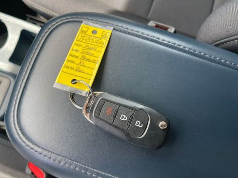 Used 2024 Ford Maverick XL FWD image 4