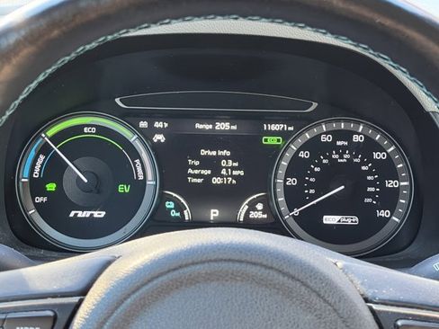 Used 2019 Kia Niro EX Premium image 17