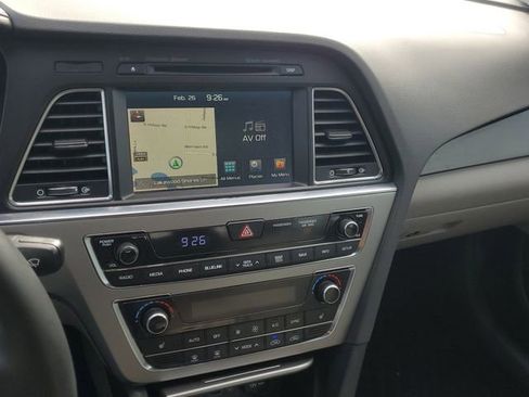 Used 2016 Hyundai Sonata Sport w/ Option Group 03 image 25