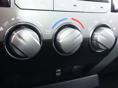 Used 2017 Toyota Tundra SR5 RWD image 23